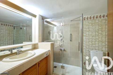 Apartament w Barcelona, Hiszpania 4 sypialnie, 147 mkw. nr 172665 – zdjęcie 22