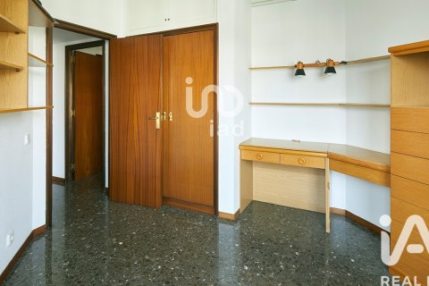 Apartament w Barcelona, Hiszpania 4 sypialnie, 147 mkw. nr 172665 – zdjęcie 20