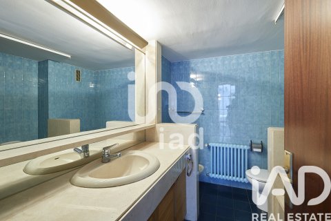 Apartament w Barcelona, Hiszpania 4 sypialnie, 147 mkw. nr 172665 – zdjęcie 10