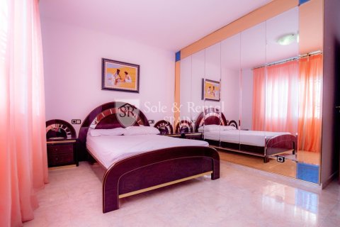 Talo myytävänä Lloret de Mar, Girona, Espanja, 7 makuuhuonetta, 260 m2 No. 166439 - kuva 21