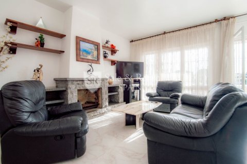 Talo myytävänä Lloret de Mar, Girona, Espanja, 7 makuuhuonetta, 260 m2 No. 166439 - kuva 3
