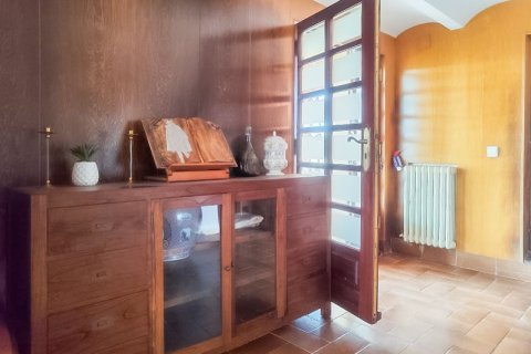 Casa in vendita a Caldes de Malavella, Girona, Spagna 5 camere da letto, 390 mq. N° 166442 - foto 7