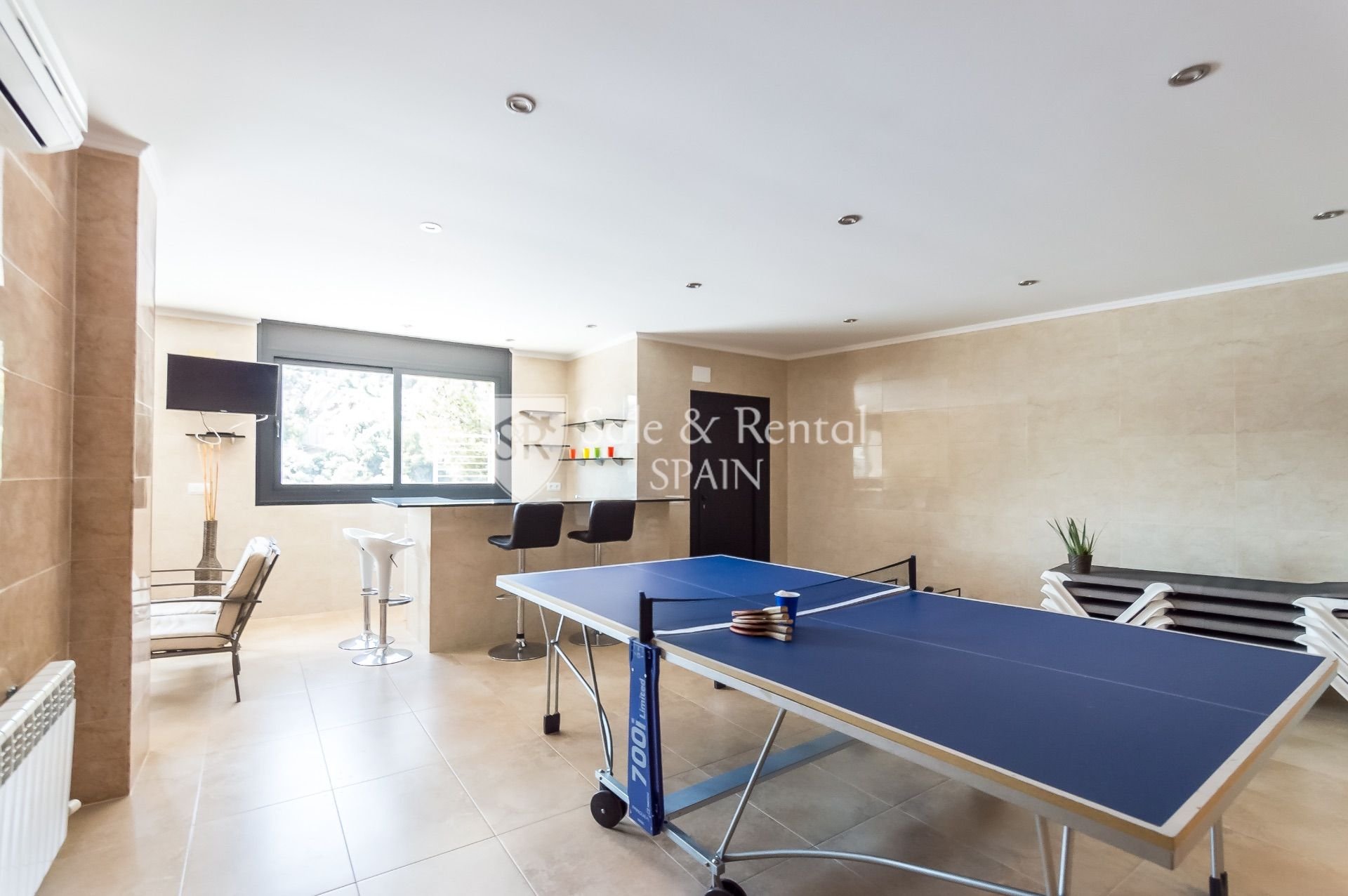 House in Santa Susanna, Barcelona, Spain 6 bedrooms, 545 sq.m. No. 166445