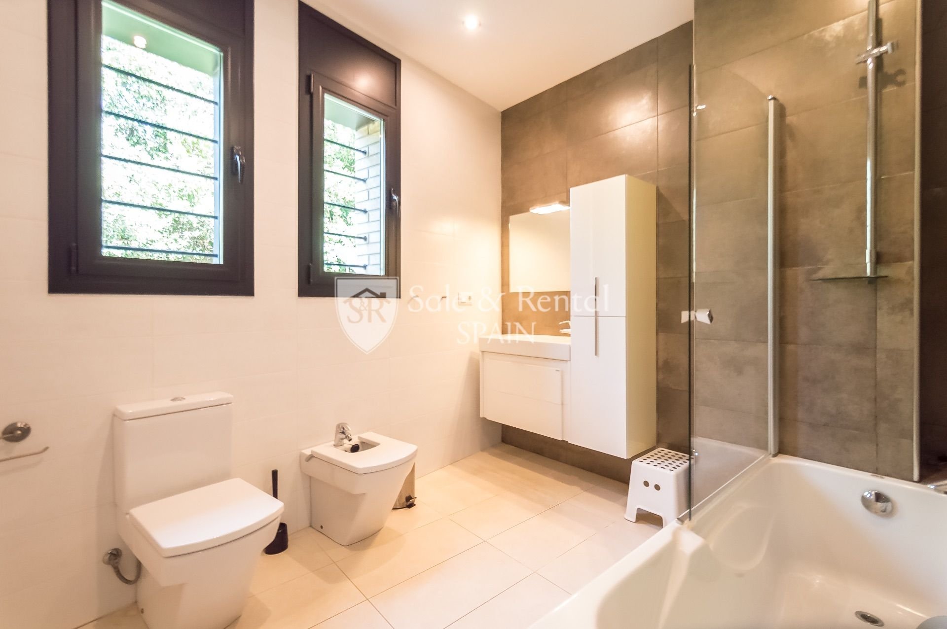House in Santa Susanna, Barcelona, Spain 6 bedrooms, 545 sq.m. No. 166445