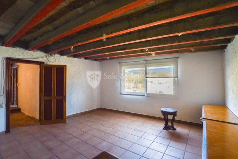 House for sale in Sant Pol de Mar, Barcelona, Spain 4 bedrooms, 270 sq.m. No. 166443 - photo 5