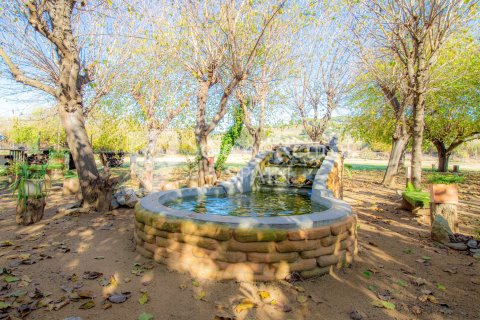 House for sale in Sant Pol de Mar, Barcelona, Spain 4 bedrooms, 270 sq.m. No. 166443 - photo 24