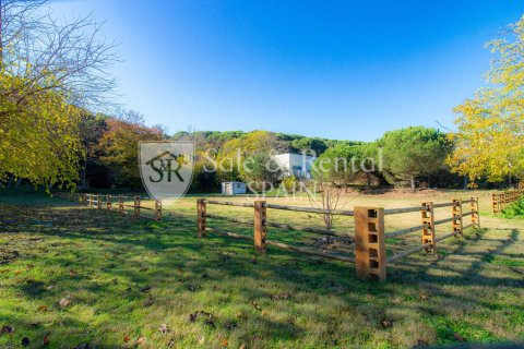 House for sale in Sant Pol de Mar, Barcelona, Spain 4 bedrooms, 270 sq.m. No. 166443 - photo 30