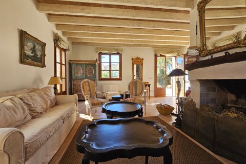 Villetta a schiera in vendita a Els Llombards, Mallorca, Spagna 4 camere da letto, 235 mq. N° 155494 - foto 2