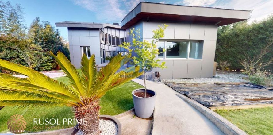 House Donostia-San Sebastian, Gipuzkoa, Spain 6 bedrooms, 450 sq.m. No. 72650
