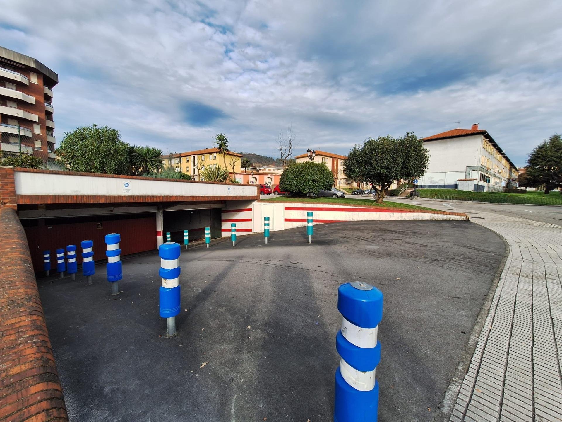 Parking in Oviedo, Asturias, Spanien 12 m2 Nr. 182814