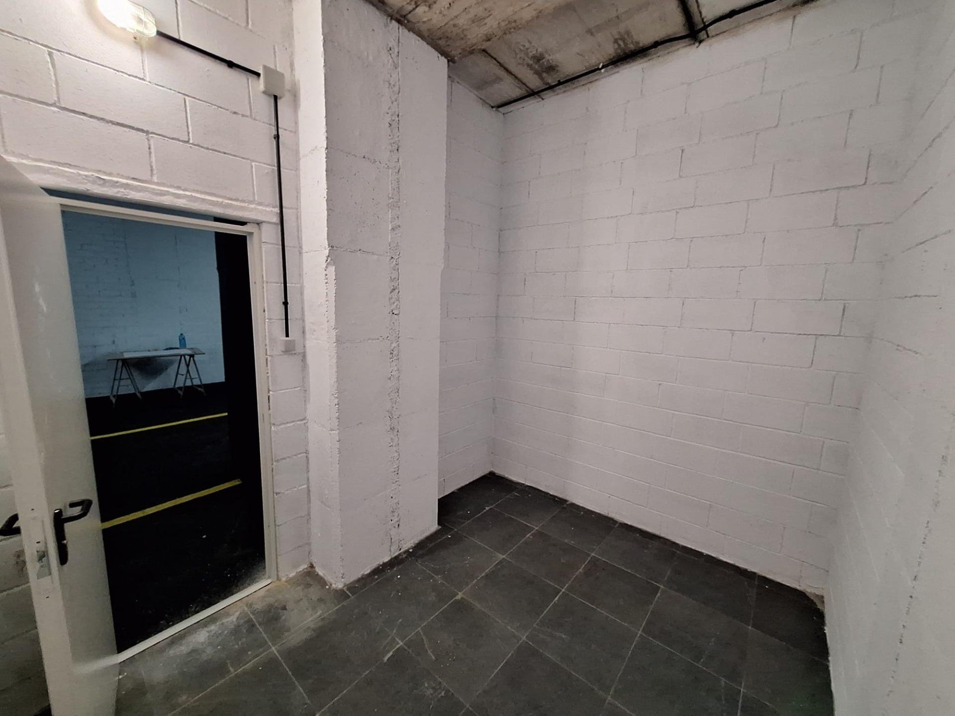 Warehouse in San Miguel de Salinas, Alicante, Spain 10 sq.m. No. 182812