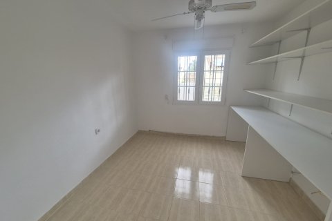 Продажа виллы в Лас Рамблас, Аликанте, Испания 4 спальни, 180м2 №155528 - фото 20