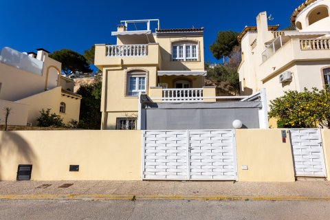 Huvila myytävänä Las Ramblas, Alicante, Espanja, 4 makuuhuonetta, 180 m2 No. 155528 - kuva 1