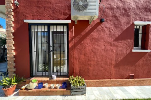 Kaupunkipientalo myytävänä Torre de la Horadada, Alicante, Espanja, 4 makuuhuonetta, 155 m2 No. 155531 - kuva 24