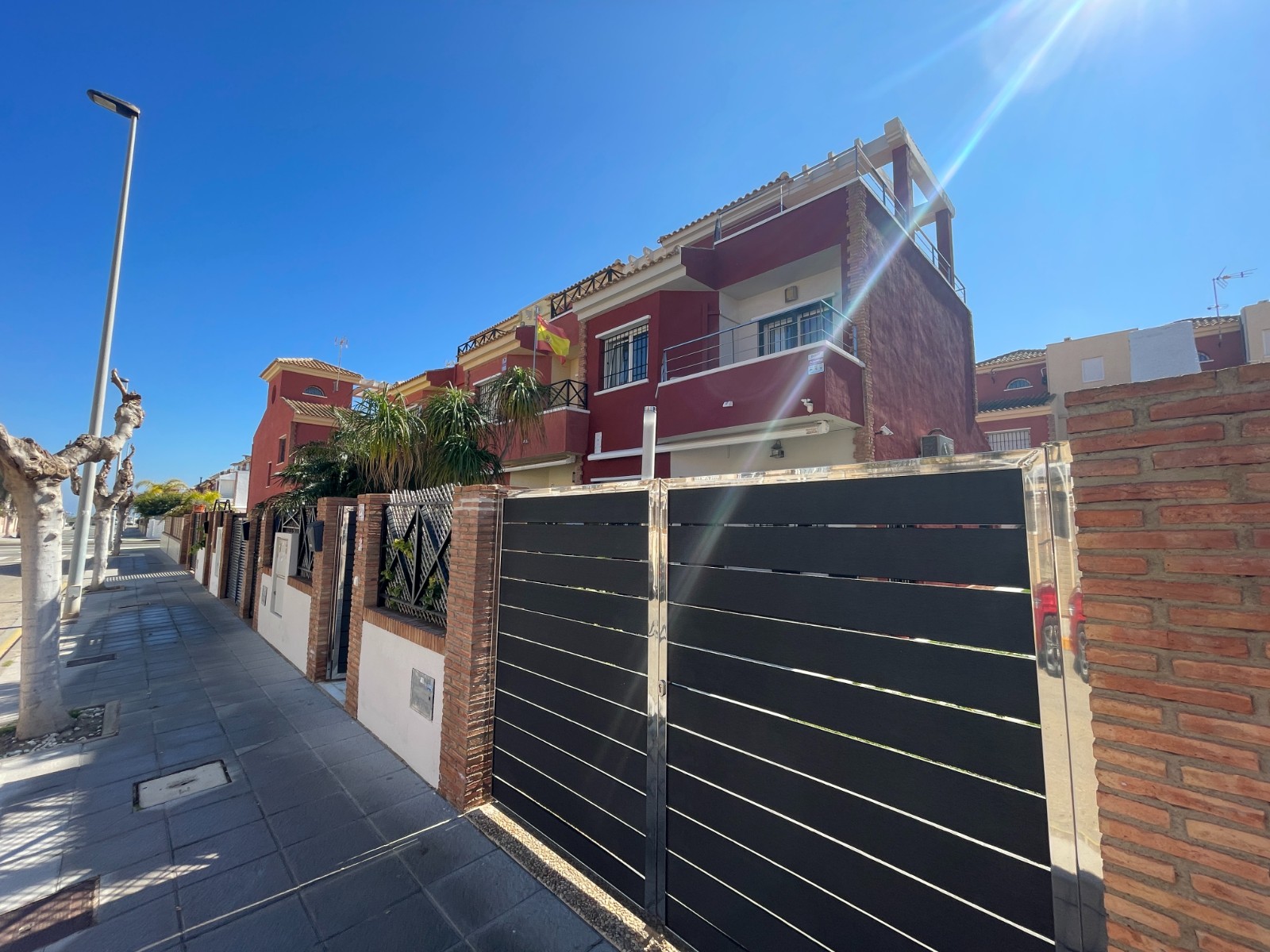 Casa adosada en Torre de la Horadada, Alicante, España 4 dormitorios, 155 m2 No. 155531