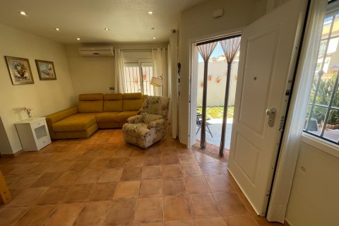 Villetta a schiera in vendita a Torre de la Horadada, Alicante, Spagna 4 camere da letto, 155 mq. N° 155531 - foto 2