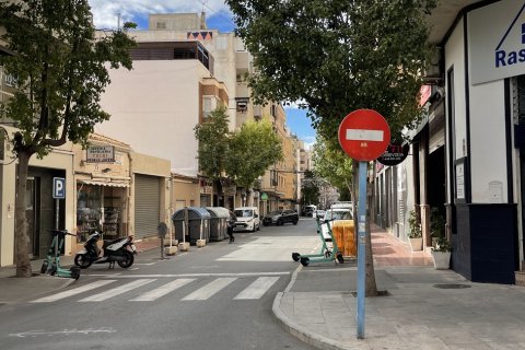 Apartment for sale in Torrevieja, Alicante, Spain 3 bedrooms, No. 155530 - photo 28