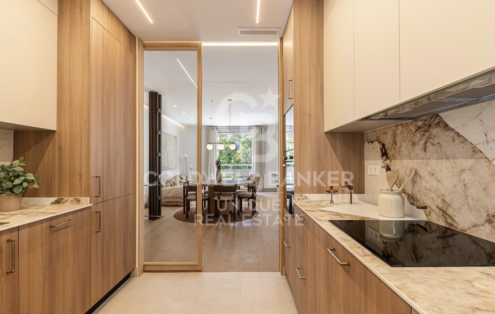 Apartament w Madrid, Hiszpania 4 sypialnie, 160 mkw. nr 178556