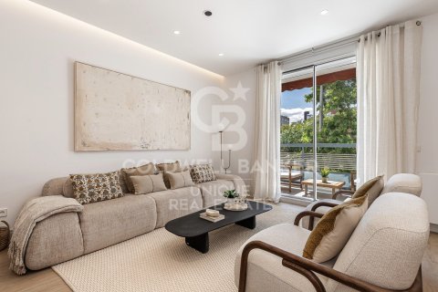 Apartment à Madrid, Espagne 4 chambres, 160 m2 No. 178556