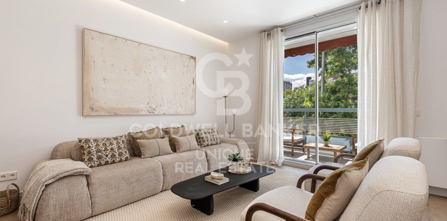 Apartment à Madrid, Espagne 4 chambres, 160 m2 No. 178556