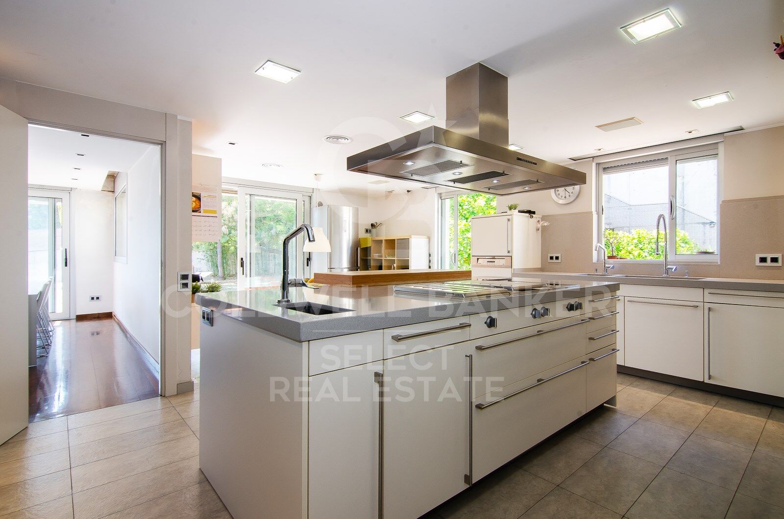 Villa in Cerdanyola Del Valles, Barcelona, Spanien 5 Schlafzimmer, 726 m2 Nr. 178557