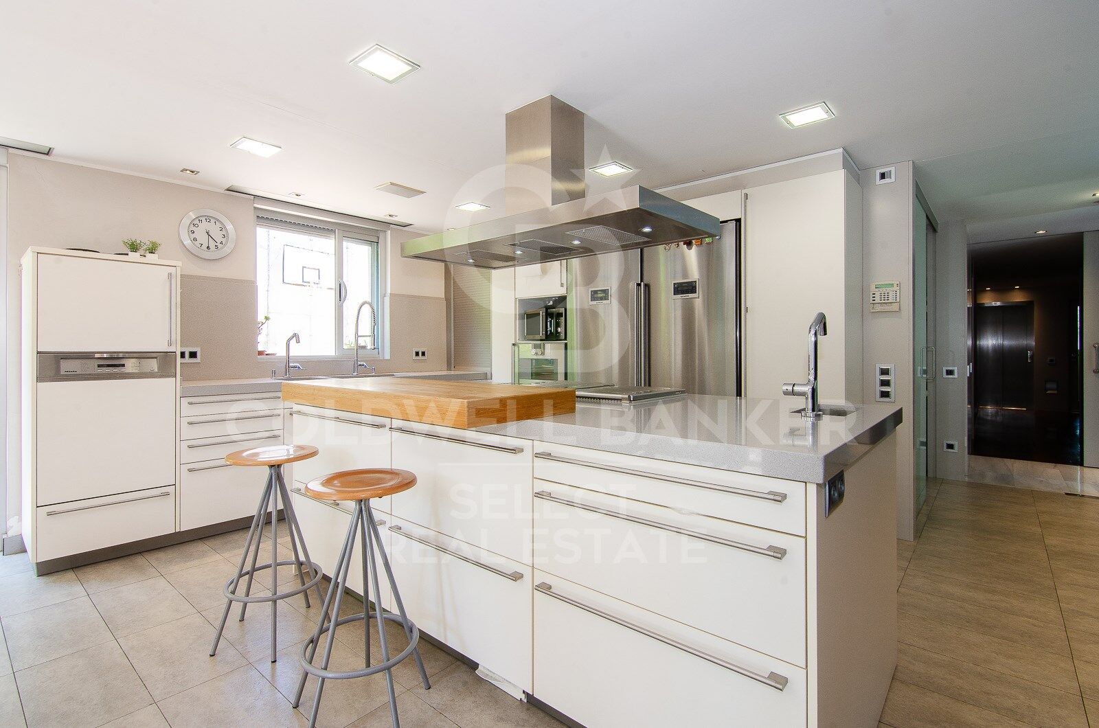 Villa in Cerdanyola Del Valles, Barcelona, Spanien 5 Schlafzimmer, 726 m2 Nr. 178557