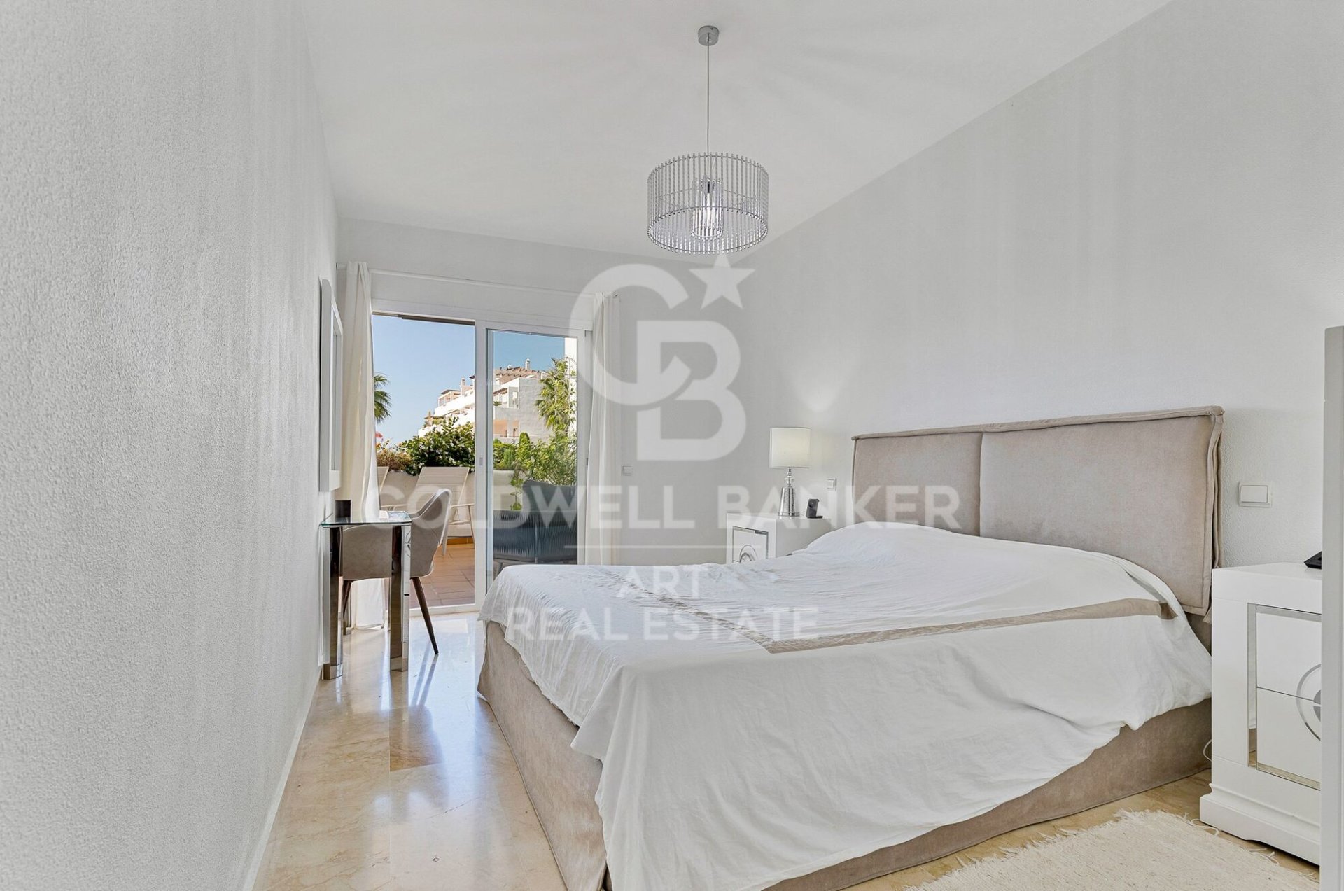 Apartment à Estepona, Malaga, Espagne 3 chambres,  No. 178552