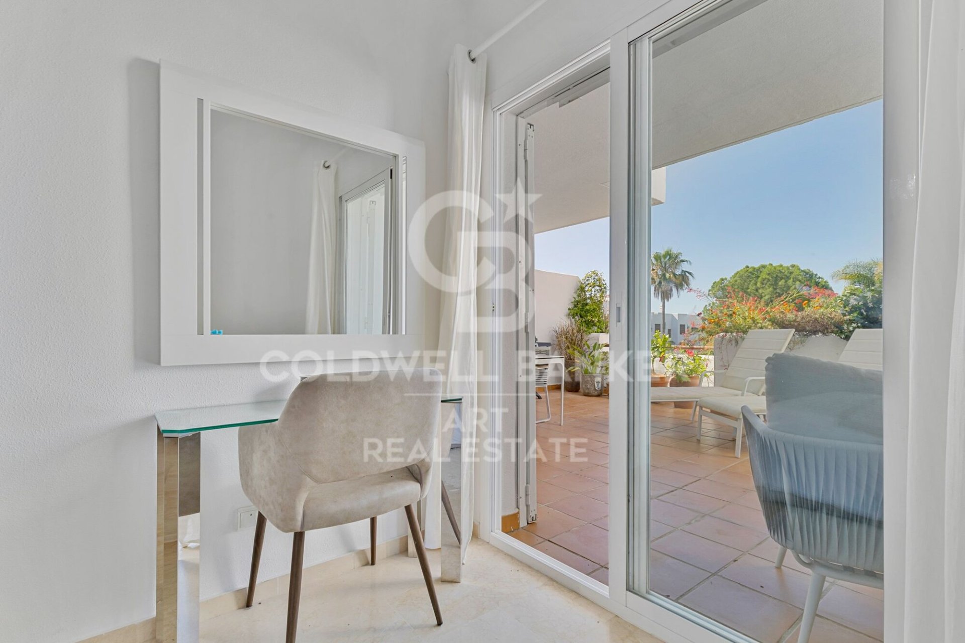 Apartment à Estepona, Malaga, Espagne 3 chambres,  No. 178552