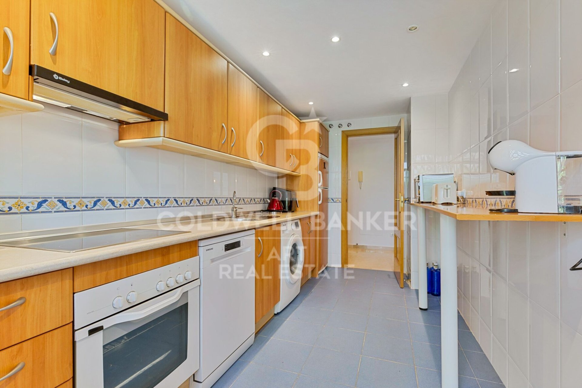 Apartment à Estepona, Malaga, Espagne 3 chambres,  No. 178552