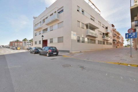 Lägenhet till salu i Rafelbunyol, Valencia, Spanien 3 sovrum, 85 kvm. Nr. 143617 - foto 7