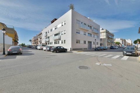 Lägenhet till salu i Rafelbunyol, Valencia, Spanien 3 sovrum, 85 kvm. Nr. 143617 - foto 21