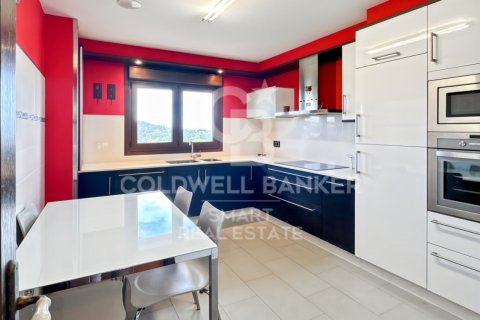 Dom szeregowy w Vilarmaior, A Coruna, Hiszpania 5 sypialni, 242 mkw. nr 158189 – zdjęcie 21