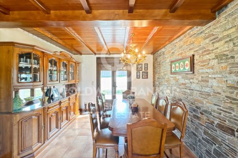 Dom szeregowy w Vilarmaior, A Coruna, Hiszpania 5 sypialni, 242 mkw. nr 158189 – zdjęcie 28