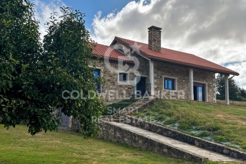 Dom szeregowy w Vilarmaior, A Coruna, Hiszpania 5 sypialni, 242 mkw. nr 158189 – zdjęcie 7