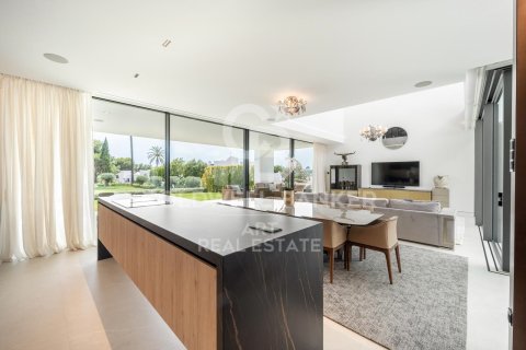 Huvila myytävänä Marbella, Malaga, Espanja, 4 makuuhuonetta, 606 m2 No. 158192 - kuva 6