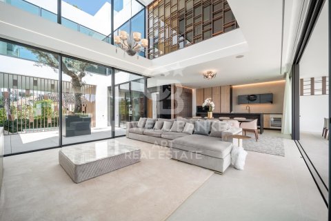 Huvila myytävänä Marbella, Malaga, Espanja, 4 makuuhuonetta, 606 m2 No. 158192 - kuva 3