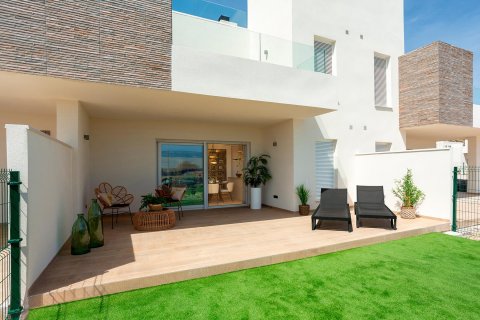 Bungalo pārdošanā Alicante, Spānijā 2 istabas, 75 m2 Nr. 154771 - attēls 2