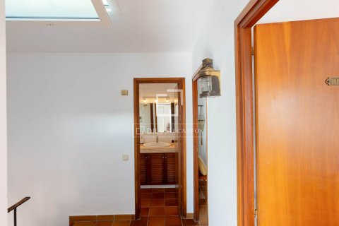 Villa for sale in Sant Pol de Mar, Barcelona, Spain 3 bedrooms, 158 sq.m. No. 150602 - photo 20