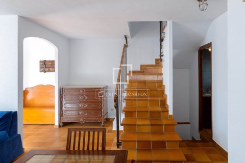 Villa for sale in Sant Pol de Mar, Barcelona, Spain 3 bedrooms, 158 sq.m. No. 150602 - photo 16