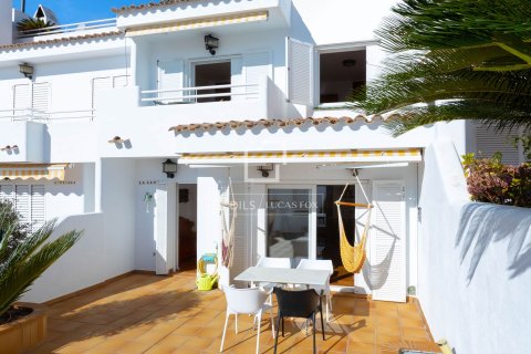 Villa for sale in Sant Pol de Mar, Barcelona, Spain 3 bedrooms, 158 sq.m. No. 150602 - photo 2