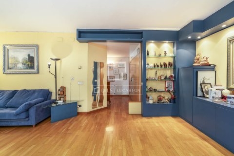 Dzīvoklis pārdošanā Barcelona, Spānijā 3 istabas, 141 m2 Nr. 150606 - attēls 12