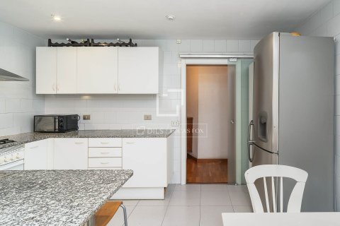 Dzīvoklis pārdošanā Barcelona, Spānijā 3 istabas, 141 m2 Nr. 150606 - attēls 21