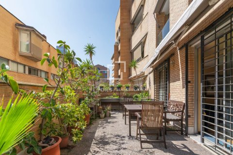 Dzīvoklis Barcelona, Spānijā 3 istabas, 141 m2 Nr. 150606