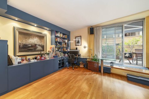 Dzīvoklis pārdošanā Barcelona, Spānijā 3 istabas, 141 m2 Nr. 150606 - attēls 9