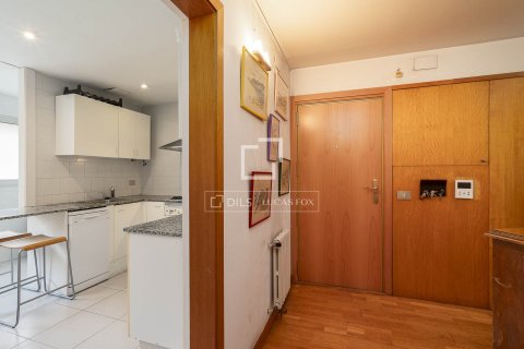 Dzīvoklis pārdošanā Barcelona, Spānijā 3 istabas, 141 m2 Nr. 150606 - attēls 16