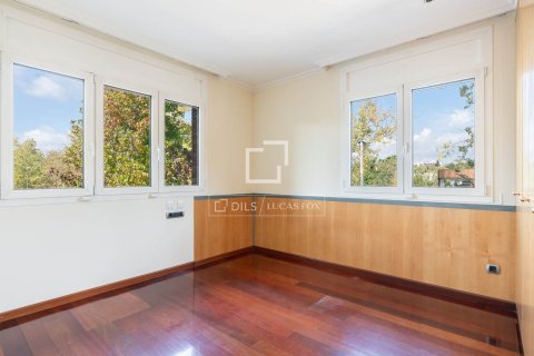 Villa for sale in Sant Cugat Del Valles, Barcelona, Spain 7 bedrooms, 673 sq.m. No. 150604 - photo 20