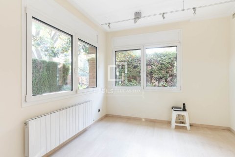 Villa for sale in Sant Cugat Del Valles, Barcelona, Spain 7 bedrooms, 673 sq.m. No. 150604 - photo 28