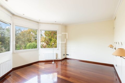 Villa for sale in Sant Cugat Del Valles, Barcelona, Spain 7 bedrooms, 673 sq.m. No. 150604 - photo 23