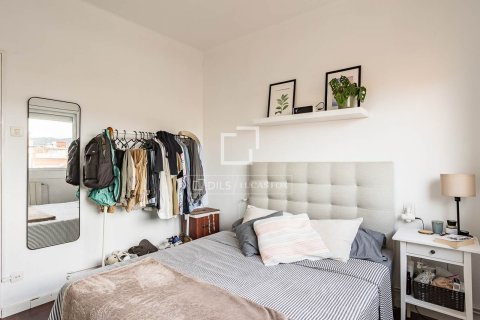 Lägenhet till salu i Barcelona, Spanien 4 sovrum, 76 kvm. Nr. 150605 - foto 14