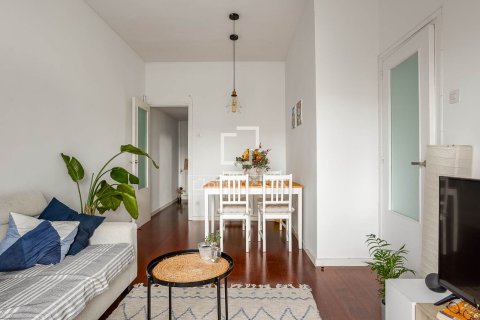 Lägenhet till salu i Barcelona, Spanien 4 sovrum, 76 kvm. Nr. 150605 - foto 6